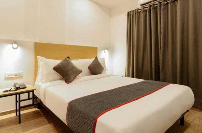 Oyo Shree Balaji Tower Hotel Bhopal Exterior foto